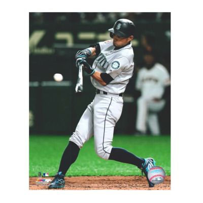 ICHIRO SUZUKI SEATTLE MARINERS 8x10 PHOTO. LICENSED MLB PHOTOFILE