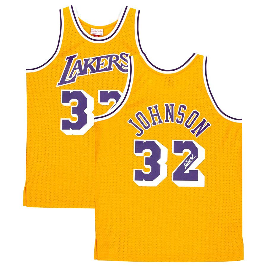 NBA コレクタブル 直筆サインアイテム - NBA | セレクション公式 