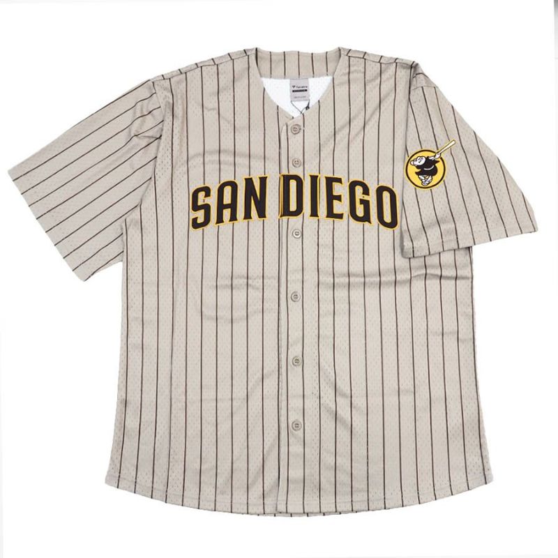 000000156241-01-l.jpg?t=