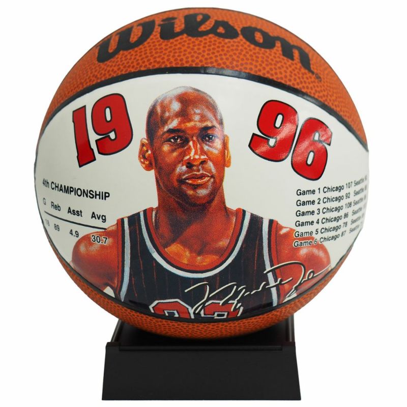 NBA ブルズ マイケル・ジョーダン ミニ バスケットボール 1996 ウィルソン/Wilson レアアイテム BSKTBLL特集 | セレクション  | MLB NBA NFL プロ野球グッズ専門店 公式オンラインストア