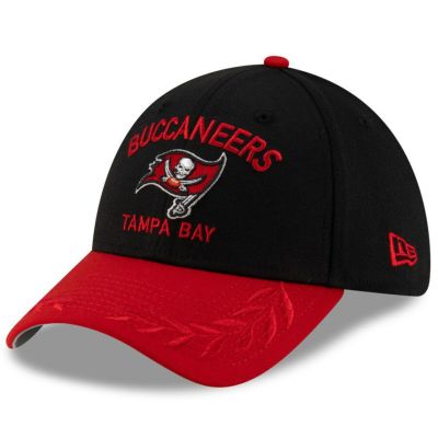 NFL バッカニアーズ キャップ 2025 NFL ドラフト 39THIRTY Flex Hat ニューエラ/New Era ブラック/レッド