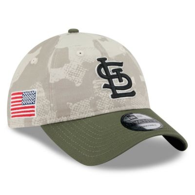 MLB カージナルス キャップ 【海外モデル】アームドフォーシズデー2025 9TWENTY Adjustable ニューエラ/New Era ベージュ
