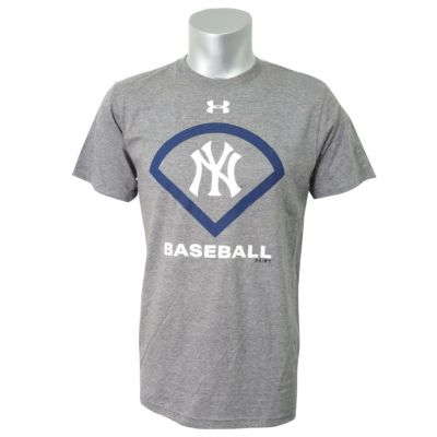 驚きの価格 新品 ロジャー・クレメンスのTシャツ M ヤンキース MLB - 野球