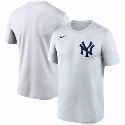 [限定]米国での購入品　NIKE ヤンキース　アンダーシャツM zzz-01pnkhd9.jpg